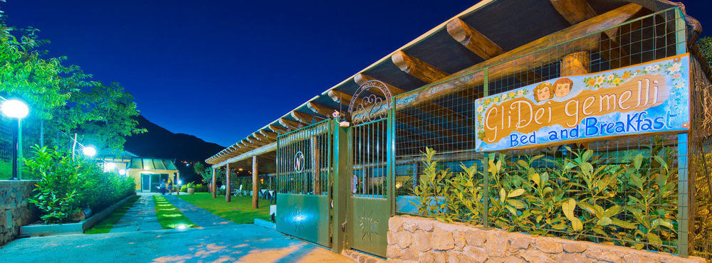 Gli Dei Gemelli Bed & Breakfast Agerola Exterior photo