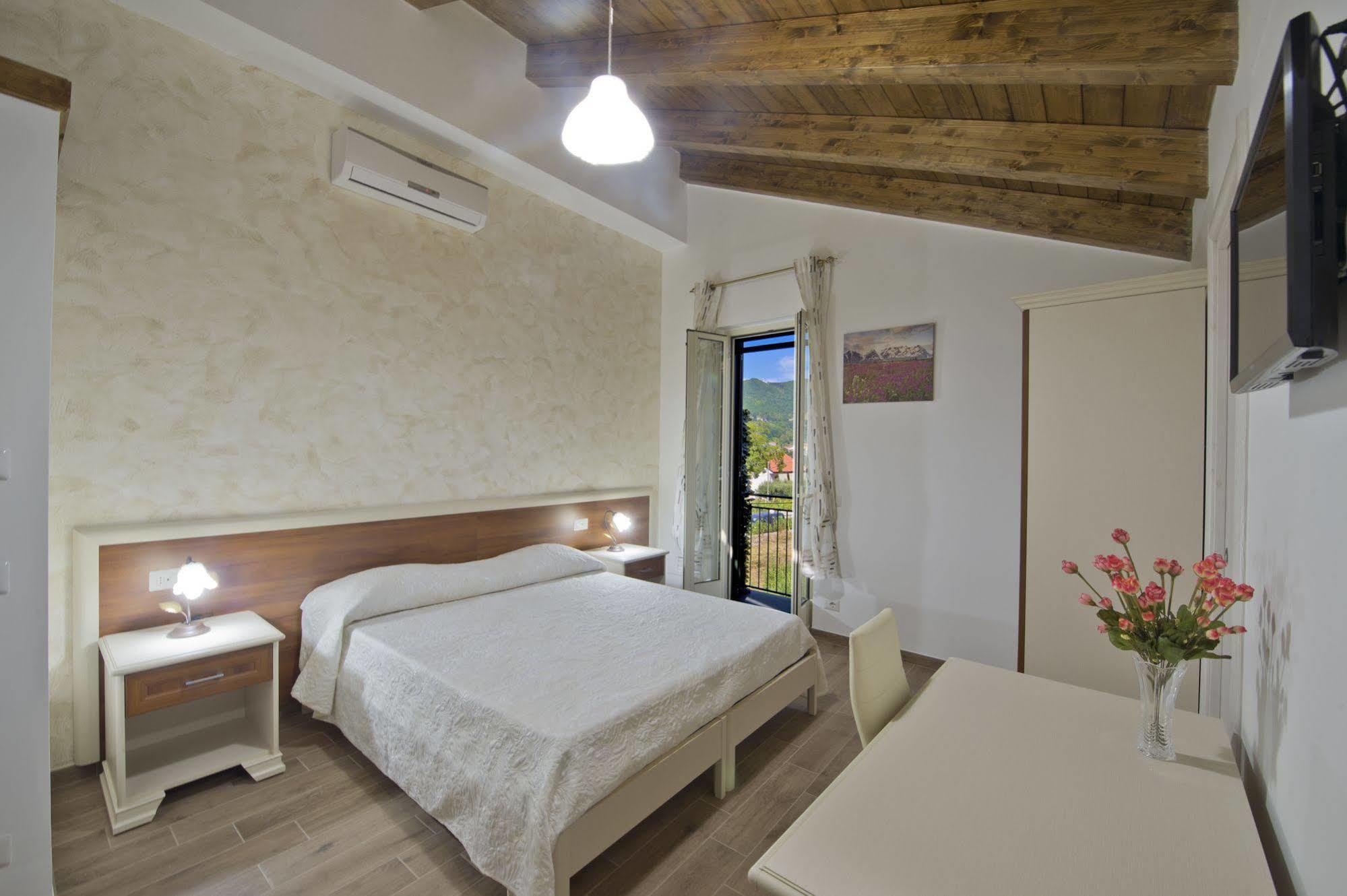 Gli Dei Gemelli Bed & Breakfast Agerola Exterior photo