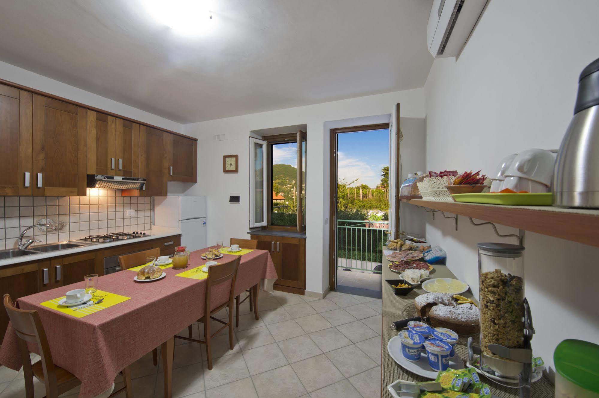 Gli Dei Gemelli Bed & Breakfast Agerola Exterior photo